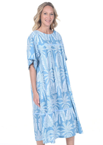 The Paific Muu is "one size fits most" Muu has a zipper in the back. Made of 100% Cotton. Measures approximately 45 inches from shoulder to hem.