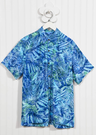 Blue wailea mens aloha shirt.