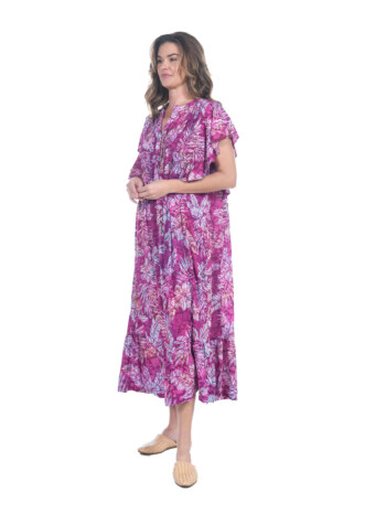 Our multi pink palm strokes ruffle muu features a button front v neckline, and pleated bodice, front and back. Flattering flutter sleeves compliment the elegant flowy drape of this maxi dress.